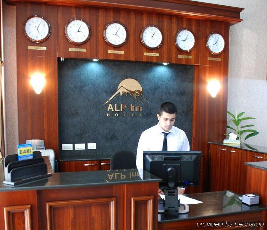 Alp Inn Hotel Bakoe Interieur foto